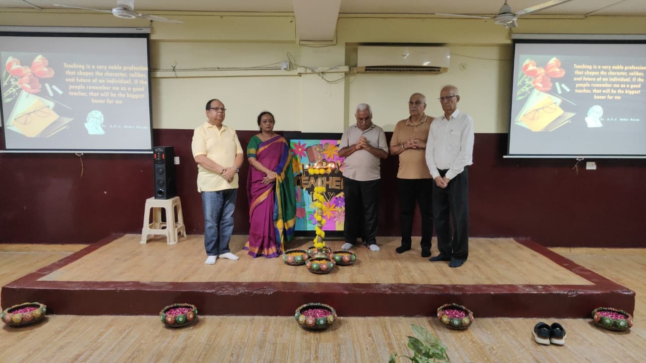 Celebrating Excellence and Dedication on Teachers’ Day, S. D. Public School